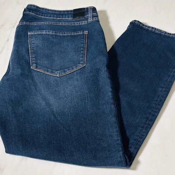 Unionbay UB Tech Mens Flex Denim Jeans Straight Fit Med Dark Blue 36Wx32L - Picture 1 of 8